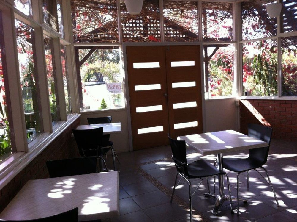Stawell'S London Motor Inn מראה חיצוני תמונה