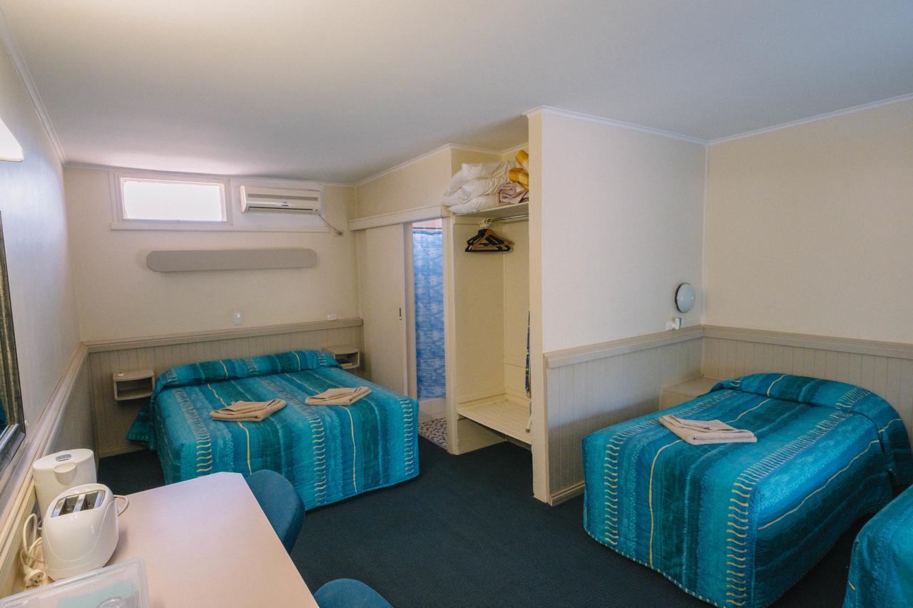 Stawell'S London Motor Inn מראה חיצוני תמונה