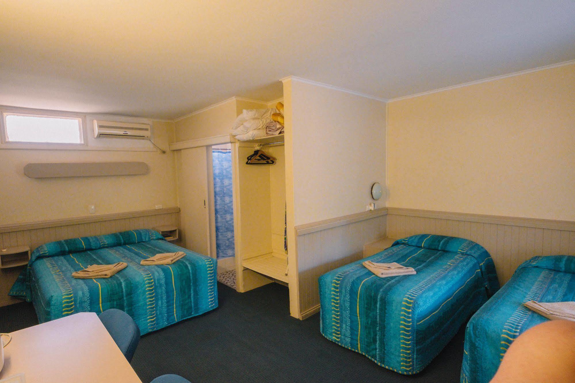 Stawell'S London Motor Inn מראה חיצוני תמונה